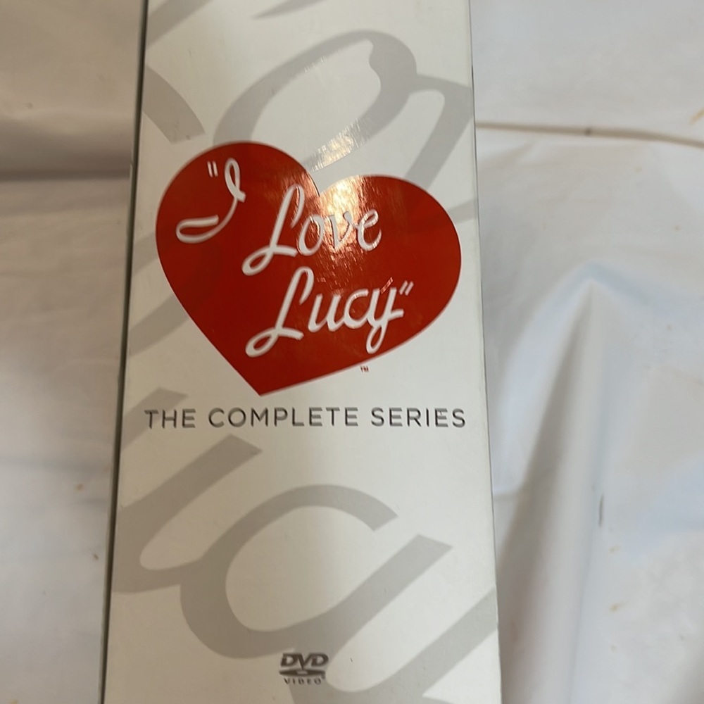 I Love Lucy: The Complete Series (DVD, 2015, 33-Disc Set)-194 total episodes - Picture 5 of 6